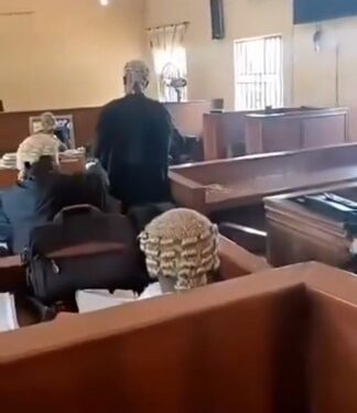 Judge Orders Arrest Of A “Fake Lawyer” In Court (Video)