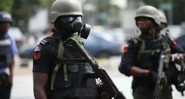 Police Intercept Gunrunner, Recover 375 Live Cartridges In Anambra