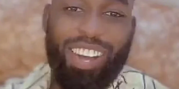 Man cries out over his safety after finding switch in the bus he boarded