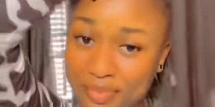 Nigerian lady shows off Akara wrapped in UNIBEN student certificate and JAMB admission letter