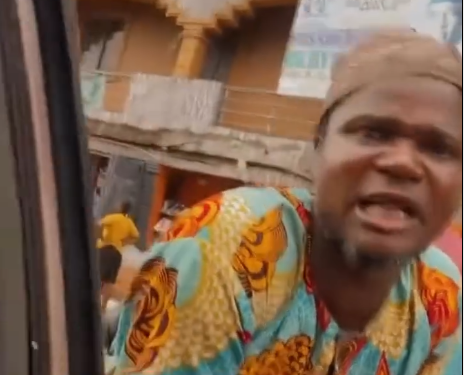 Woman confronts suspected pedoph!le for allegedly offering little girls N500 to touch their breasts