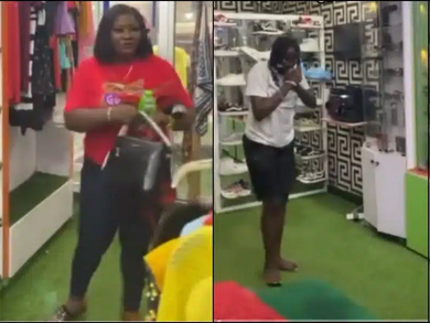 Businesswoman pours water on salesgirl after catching her sleeping in shop (video)
