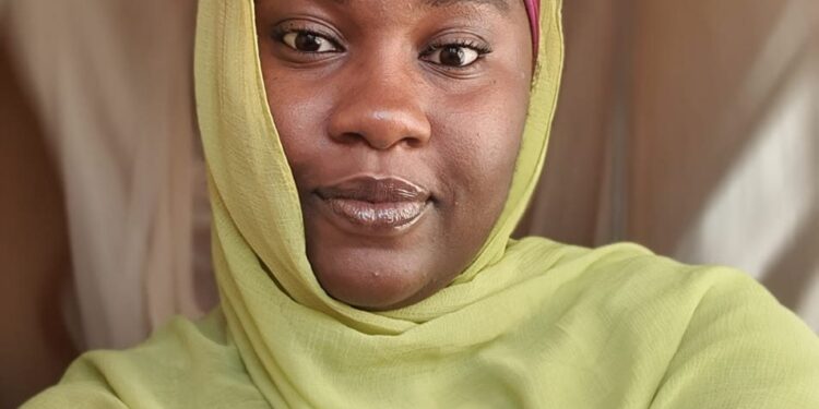 If your husband informs you he would be taking me as a second wife, don’t panic because I won’t compete with you – Nigerian lady assures Muslim sisters