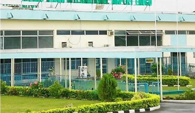 FG shuts Enugu Airport over bad runway