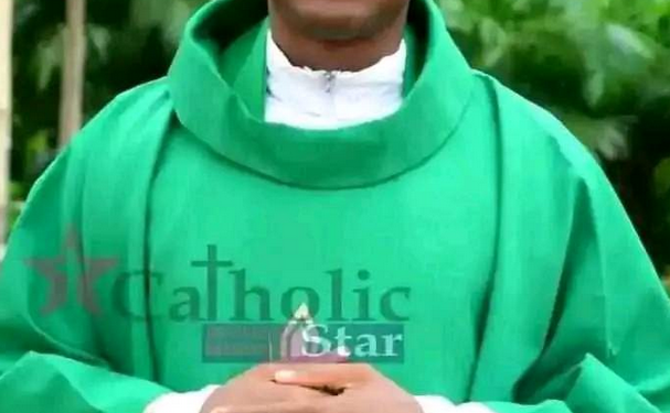 Suspected herdsmen shoot Catholic priest in Benue