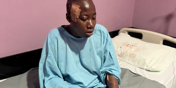 Woman hospitalised after she was allegedly stabbed by her fiance in Rivers (video)