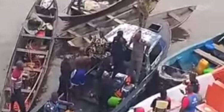 27-year-old woman dies after car plunges into Lagos Lagoon (video)