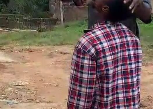 Osun landlord allegedly force feeds poisonous substance to young man accused of stealing maize (video)