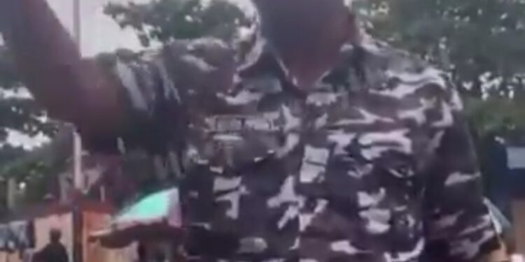 Police condemns provocation against officers performing their lawful duty after a man confronted an officer in a viral video