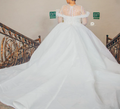 Nigerian woman cancels her wedding three weeks to ceremony after her fiancé refused to contribute a dime to the expenses