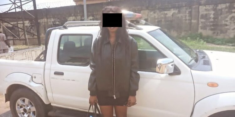 Lagos Ministry rescues well-dressed ‘mentally unstable’ woman who filed complaint against the sun