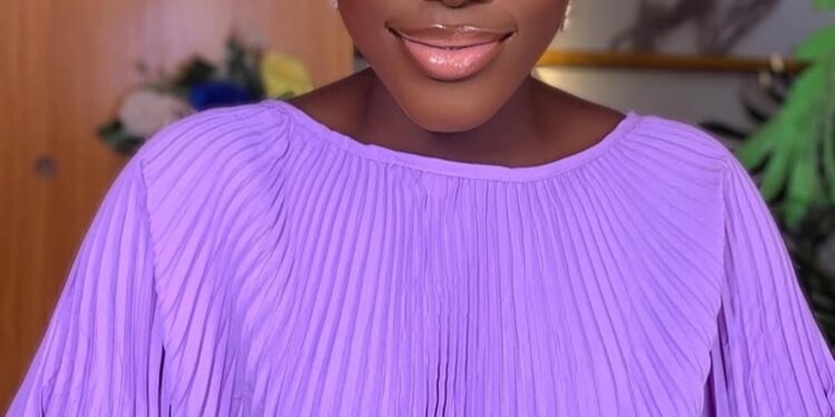 It hurts being an older wife at my young age – Nigerian woman laments after her husband married second wife
