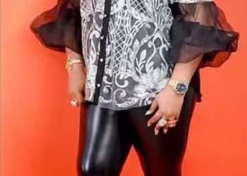 CCTV footage captures moment popular businesswoman, Bebe Jewelry collapsed while on business trip to China (video)