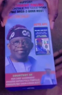 Man shares what he got at an APC event as a souvenir