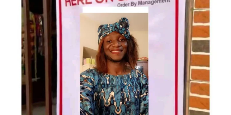 Vendor prints banner of lady who allegedly bought food on credit from her, posts it in front of her shop