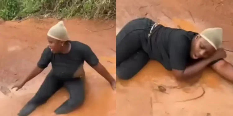 Lady returns from abroad after 15 years to discover brother misused funds for building project