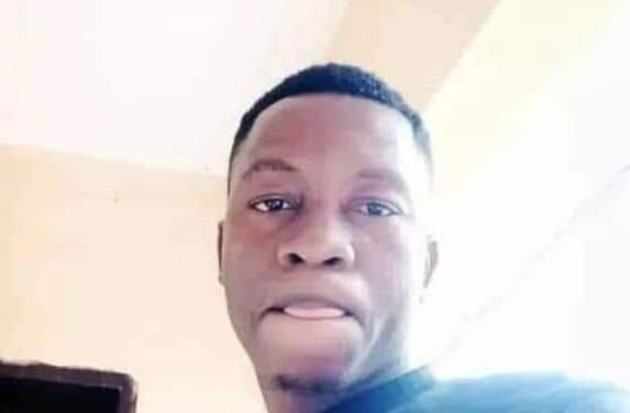 Man Commits Suicide As Boss Refuses To Settle Him In Lagos, Drops Suicide Note