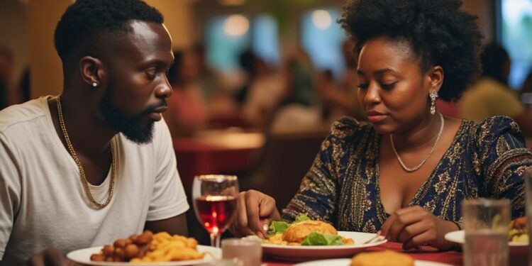 Man calls out lady for buying food and eating it alone on first date