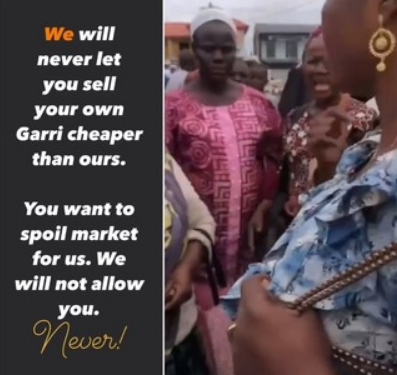 Moment Market Women Tackled Colleague For Selling Garri At A Cheaper Price (Video)