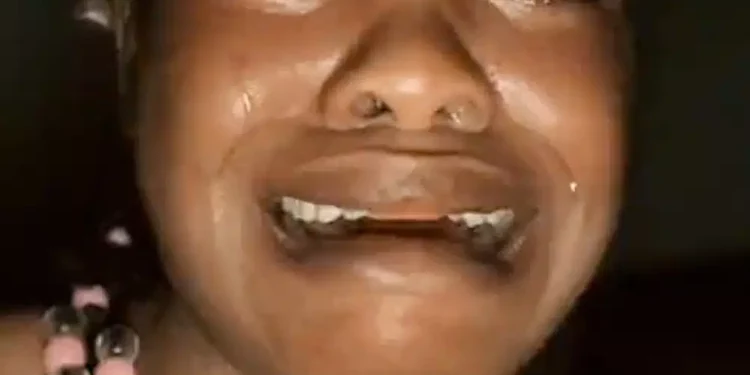 Lady weeps over collapse of 22 years relationship, sparks disbelief