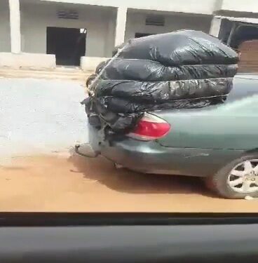 “Customs, I am aware that your officers have colluded with smugglers to move over 130,000kg of rice from Benin Republic into Nigeria” Investigative journalist, Fisayo Soyombo alleges (video)