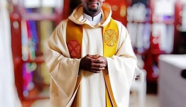 Christianity does not make you rich. Prophecies about getting wealth, visas, cars, or buying houses are fake – Fr Ugwu says