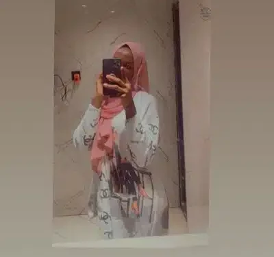 Lady recounts how boyfriend dumped her after buying him an iPhone 11 Pro Max
