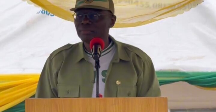 Sanwo-Olu gifts corpers N100,000, pledges N5bn for NYSC permanent site (video)