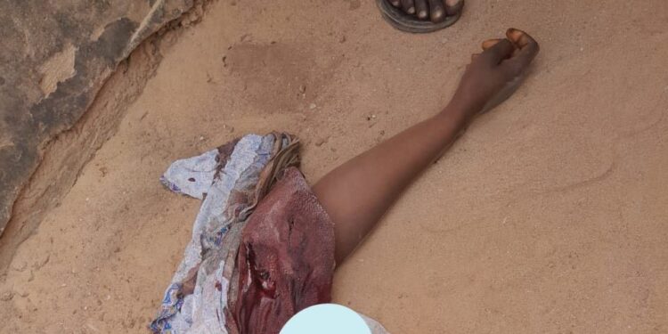 Lifeless body of unidentified woman found dumped behind a compound in Nasarawa