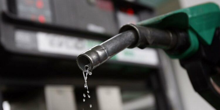 Dangote increases petrol price to N955 per litre