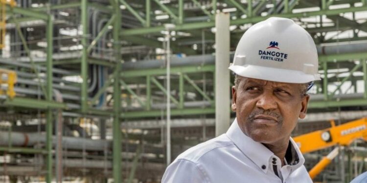 Nigerian govt gives permission to marketers to lift fuel directly from Dangote refinery