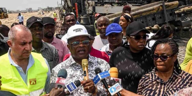 FG to demolish 700 houses for Lagos-Calabar highway