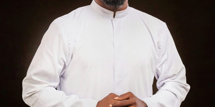 Leave those demons you are casting and deal with the one in you – Catholic priest, Kelvin Ugwu addresses sleep-deprived drivers praying against motor accidents
