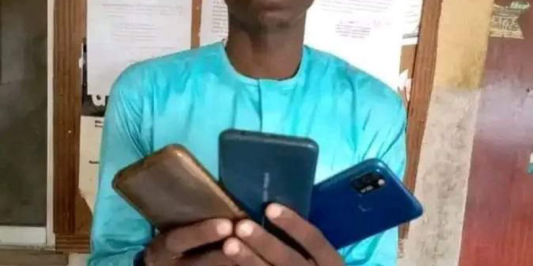 Fake lecturer nabbed after attempting to steal the phones of freshers in FCE Bichi