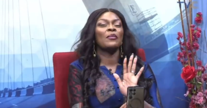 “You are a mother, learn to cover yourself”- Nigerian lady calls into live TV show to caution presenter over her mode of dressing