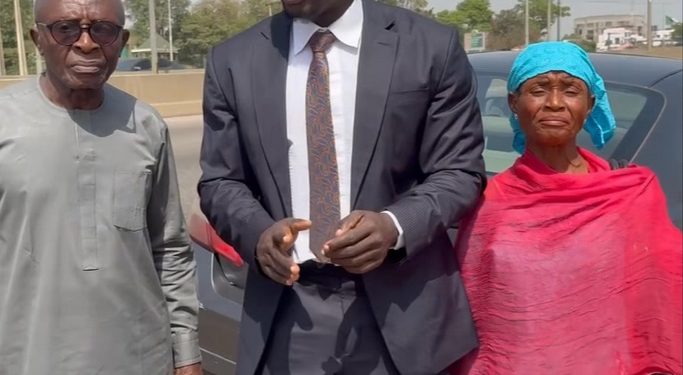 Verydarkman submits petitions against Access bank on behalf of a widow (video)