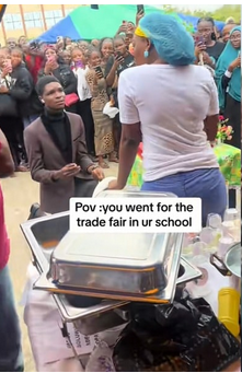 Dramatic scene as Nigerian lady rejects boyfriend’s public marriage proposal at trade center