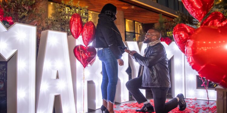 Nigerian man proposes to his girlfriend 50 days after they first met