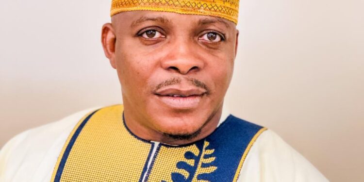 Kneeling to propose marriage to a woman is unnatural, demeaning and disrespectful – PDP chieftain says