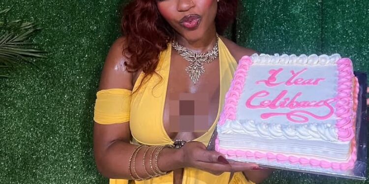 Nigerian lady celebrates one year of celibacy